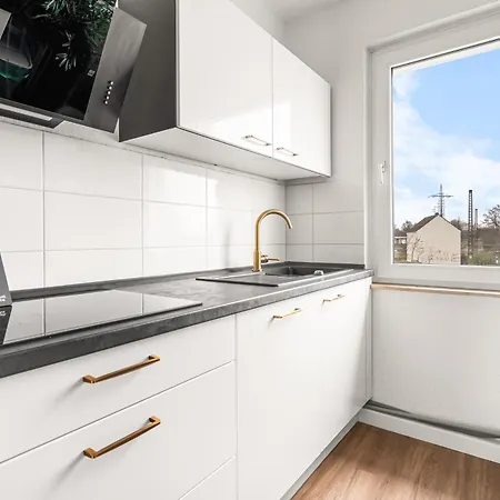 公寓 Smart - Near Essen, Oberhausen, Bottrop - Perfect For 6 Guests! Balcony - Netflix - Smart Tv *