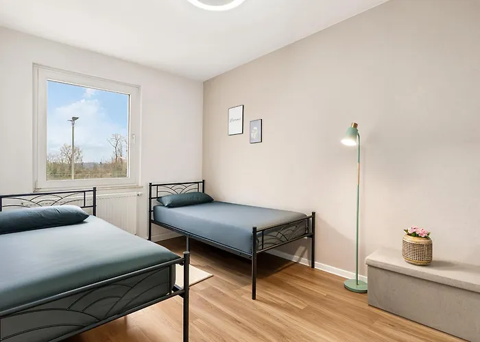 Smart - Near Essen, Oberhausen, Bottrop - Perfect For 6 Guests! Balcony - Netflix - Smart Tv 아파트