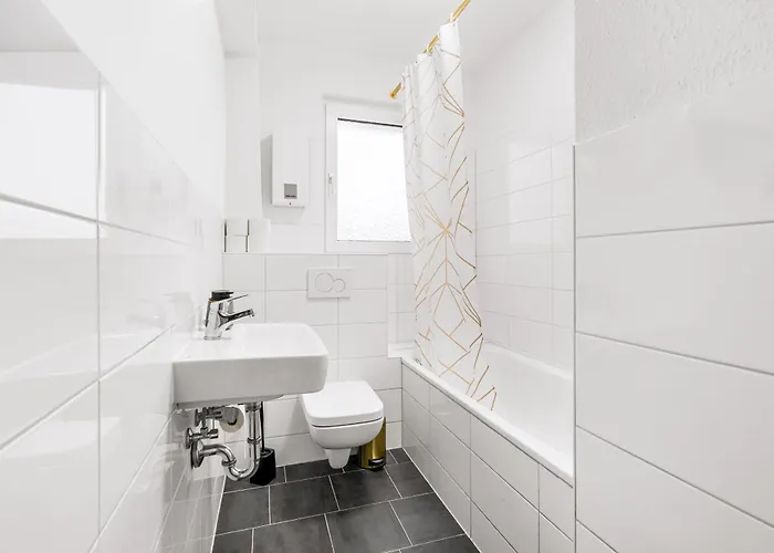 Lejlighed Smart - Near Essen, Oberhausen, Bottrop - Perfect For 6 Guests! Balcony - Netflix - Smart Tv